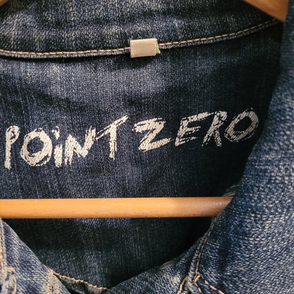 Point Zero womans denim jacket. Size small. - Picture 3 of 7